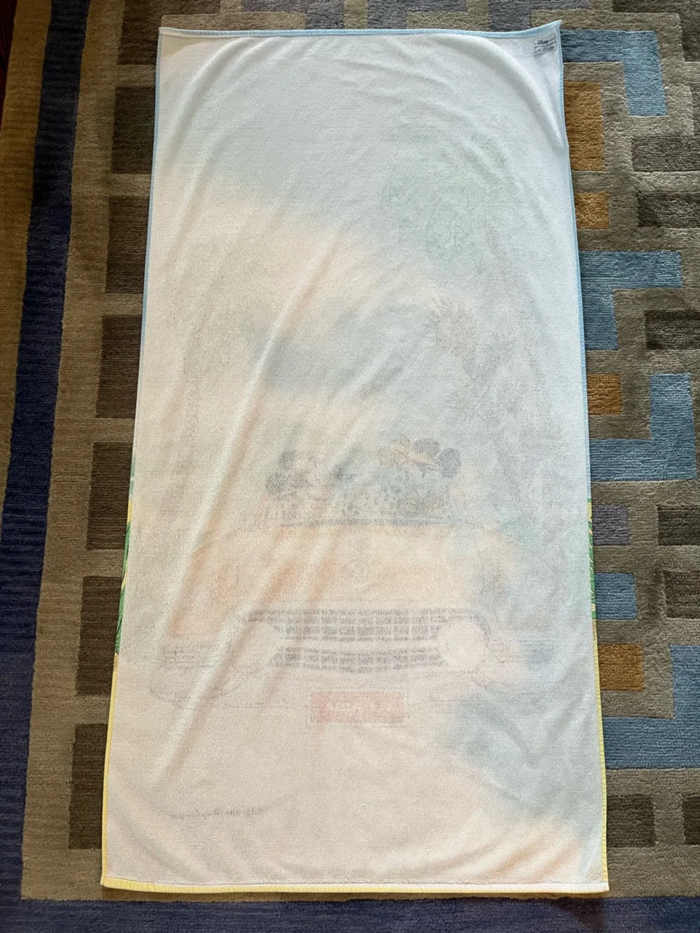 Vintage Florida Mickey Minnie Mouse Car Disney Exclusive Beach Towel 59